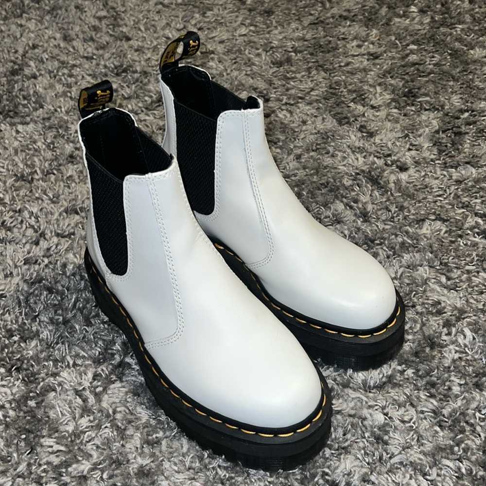 Dr. Marten White Chelsea platform boots size 7